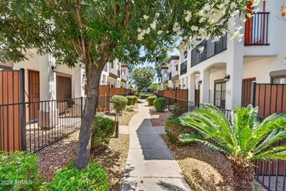 3150 E Beardsley Road #1010, Phoenix, AZ 85050 - Photo 3