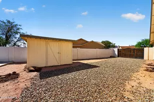 548 N Bailey Cir, Mesa, AZ 85207 - Photo 31
