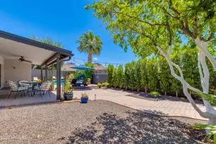 925 E Waltann Ln, Phoenix, AZ 85022 - Photo 45