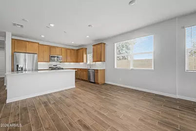 15896 W Desert Hollow Drive, Surprise, AZ 85387 - Photo 13