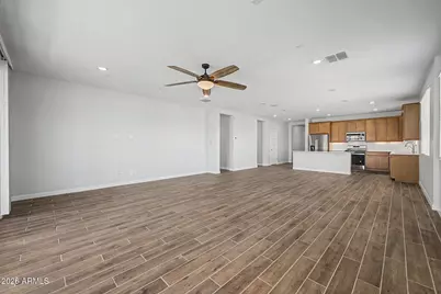 15896 W Desert Hollow Drive, Surprise, AZ 85387 - Photo 19