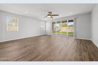 15896 W Desert Hollow Drive, Surprise, AZ 85387 - Photo 17