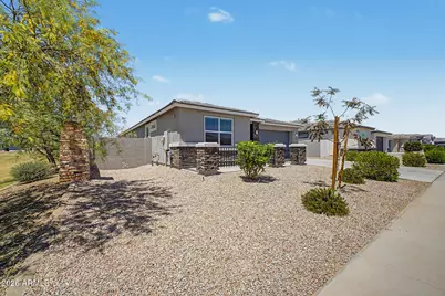 15896 W Desert Hollow Drive, Surprise, AZ 85387 - Photo 3