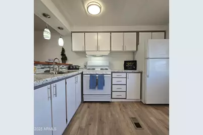 10201 N 99th Avenue #137, Peoria, AZ 85345 - Photo 3