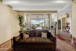 5332 N Questa Tierra Dr, Phoenix, AZ 85012 - Photo 29