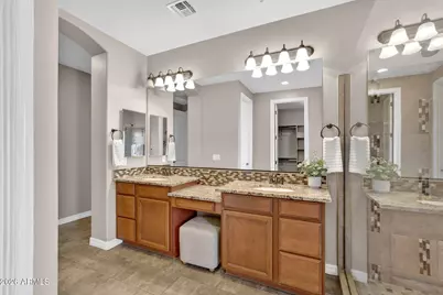 392 E Bellerive Place, Chandler, AZ 85249 - Photo 37
