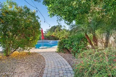 392 E Bellerive Place, Chandler, AZ 85249 - Photo 63