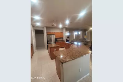 19887 N Shadow Mountain Drive, Surprise, AZ 85374 - Photo 11