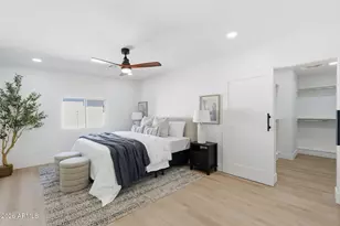 933 E Cavalier Dr, Phoenix, AZ 85014 - Photo 27