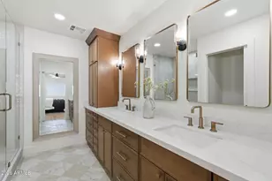 933 E Cavalier Dr, Phoenix, AZ 85014 - Photo 33