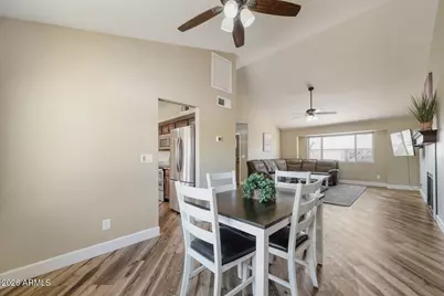 7633 W Pershing Avenue, Peoria, AZ 85381 - Photo 11