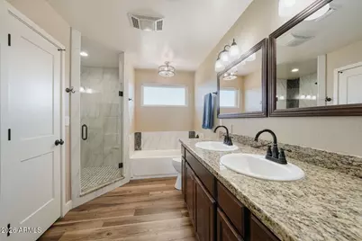 7633 W Pershing Avenue, Peoria, AZ 85381 - Photo 17
