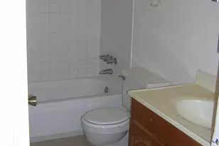 4940 E Holly St, Phoenix, AZ 85008 - Photo 11