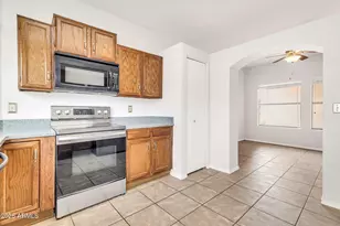 962 E Vaughn Ave, Gilbert, AZ 85234 - Photo 7