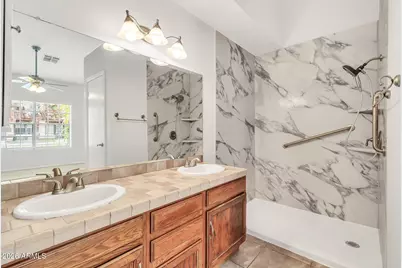 962 E Vaughn Avenue, Gilbert, AZ 85234 - Photo 19
