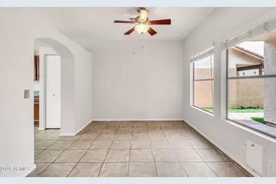 962 E Vaughn Avenue, Gilbert, AZ 85234 - Photo 9