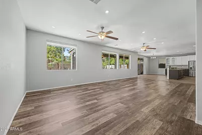 14350 W Cholla Street, Surprise, AZ 85379 - Photo 13