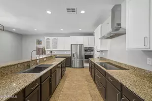 14350 W Cholla St, Surprise, AZ 85379 - Photo 3