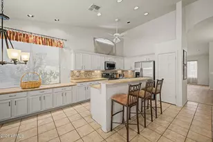 1427 W South Fork Dr, Phoenix, AZ 85045 - Photo 13