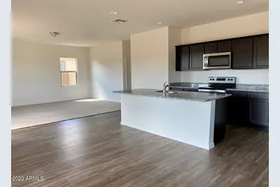 389 S Soledad Lane, Casa Grande, AZ 85194 - Photo 9