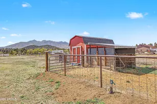 7769 Emily Way, Flagstaff, AZ 86004 - Photo 5