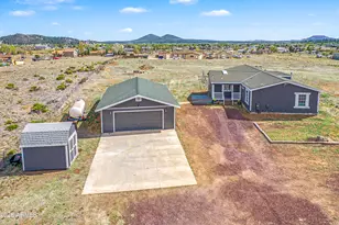 7769 Emily Way, Flagstaff, AZ 86004 - Photo 3