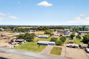 3671 E Stagecoach Pass Ave, San Tan Valley, AZ 85140 - Photo 45