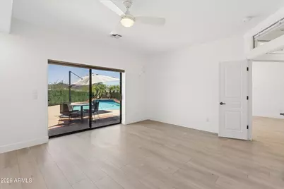 10011 N 1st Avenue, Phoenix, AZ 85021 - Photo 17