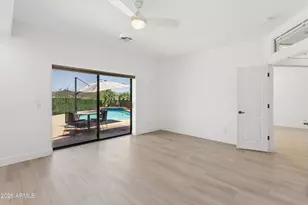 10011 N 1st Ave, Phoenix, AZ 85021 - Photo 17