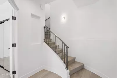 10011 N 1st Avenue, Phoenix, AZ 85021 - Photo 27