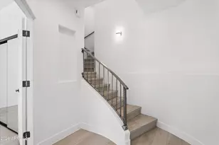 10011 N 1st Ave, Phoenix, AZ 85021 - Photo 27