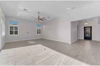 23110 N 76th Lane, Peoria, AZ 85383 - Photo 17