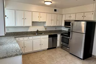 4111 E Camelback Rd, Phoenix, AZ 85018 - Photo 3