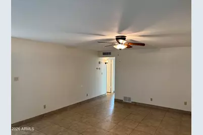 4111 E Camelback Road #17, Phoenix, AZ 85018 - Photo 7