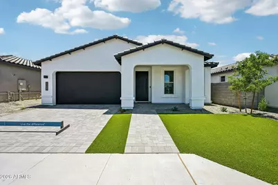 7955 W Loma Lane, Peoria, AZ 85345 - Photo 1