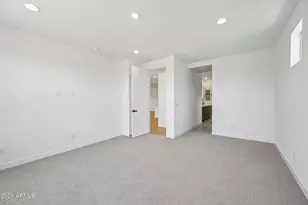 7955 W Loma Ln, Peoria, AZ 85345 - Photo 37