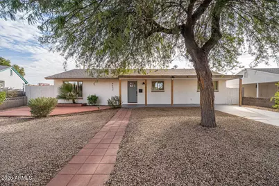 4653 E Almeria Road, Phoenix, AZ 85008 - Photo 1