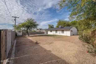 4653 E Almeria Rd, Phoenix, AZ 85008 - Photo 31