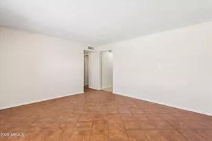 735 E South Mountain Ave, Phoenix, AZ 85042 - Photo 9