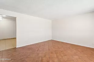735 E South Mountain Ave, Phoenix, AZ 85042 - Photo 7