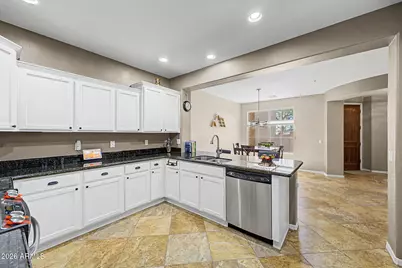 28614 N 21st Avenue, Phoenix, AZ 85085 - Photo 11
