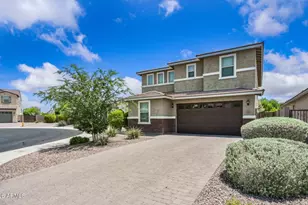 13627 S 45th St, Phoenix, AZ 85044 - Photo 3