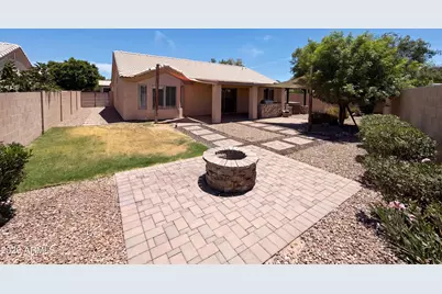 96 S Monterey Street, Gilbert, AZ 85233 - Photo 5