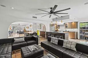 4002 E Alan Ln, Phoenix, AZ 85028 - Photo 1