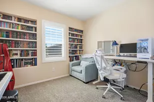 1525 S Owl Dr, Gilbert, AZ 85296 - Photo 21
