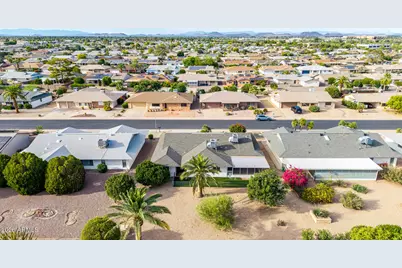 9839 W Royal Oak Road, Sun City, AZ 85351 - Photo 35