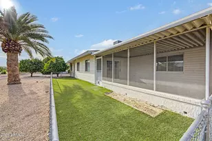 9839 W Royal Oak Rd, Sun City, AZ 85351 - Photo 27