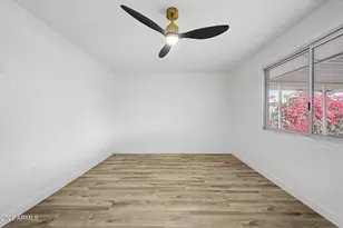 9839 W Royal Oak Rd, Sun City, AZ 85351 - Photo 15