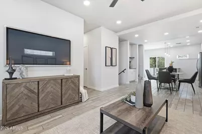 2727 E Thomas Road #5, Phoenix, AZ 85016 - Photo 9