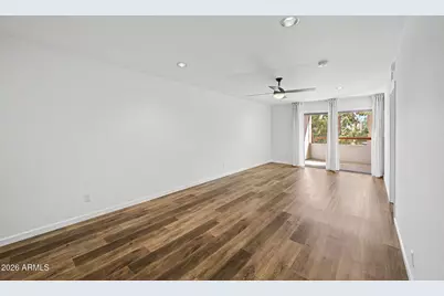 12222 N Paradise Village Parkway S #323, Phoenix, AZ 85032 - Photo 5